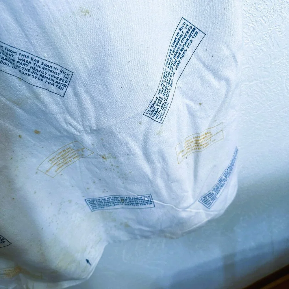 Queen's Pride Vintage Flour sack, 100 pound size - Picture 6 of 8